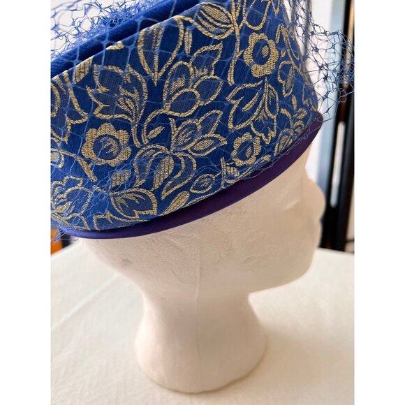 Cloche 1960s Hat Blue Gold Threads 3.5 Depth 21 to 22 " Circumference - Picture 5 of 10
